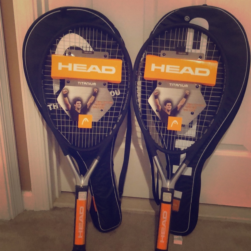 Pair tennis rackets